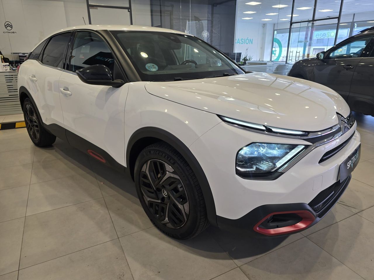 Citroën C4 BlueHDi 130 EAT8 Feel Pack - Foto 10