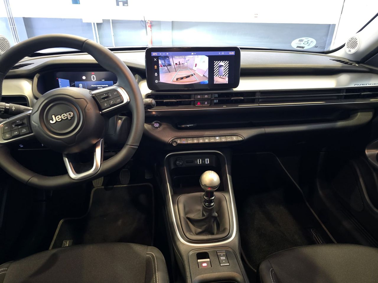 Jeep Avenger 1.2 Turbo 100 CV Altitude - Foto 13