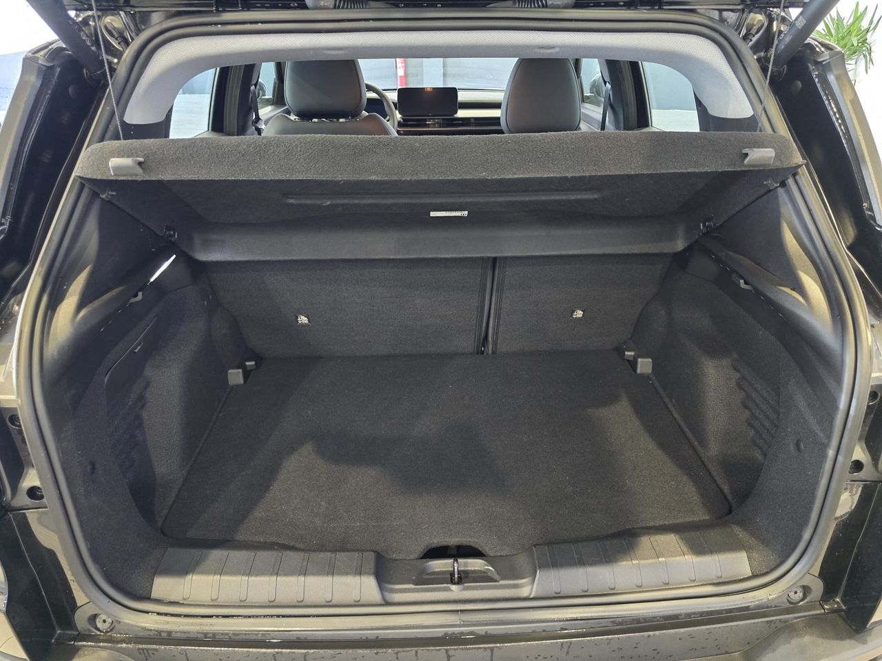 Jeep Avenger 1.2 Turbo 100 CV Altitude - Foto 17