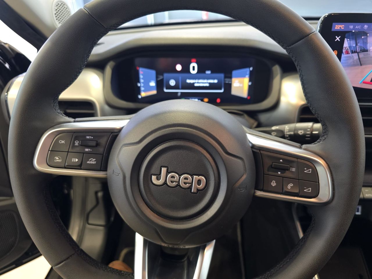 Jeep Avenger 1.2 Turbo 100 CV Altitude - Foto 18