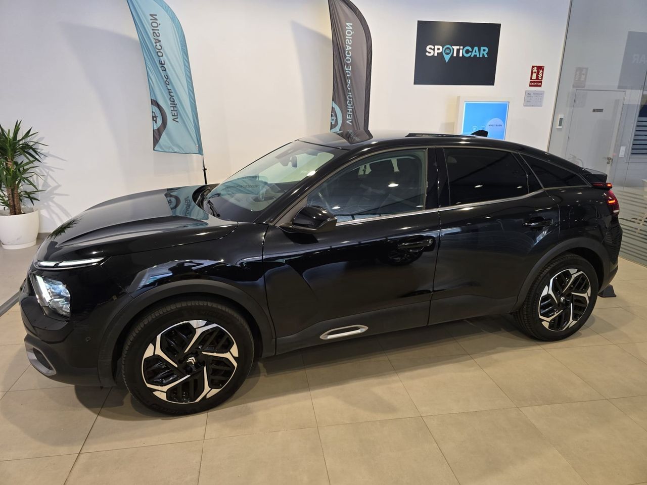 Citroën C4 PureTech 130 Shine - Foto 4