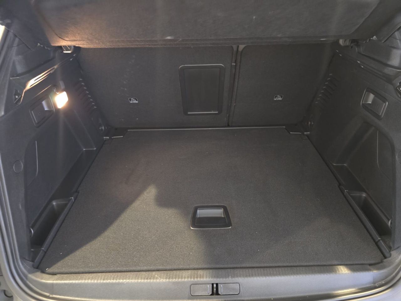 Peugeot 3008 Allure Pack BlueHDi 130 S&S EAT8 - Foto 17
