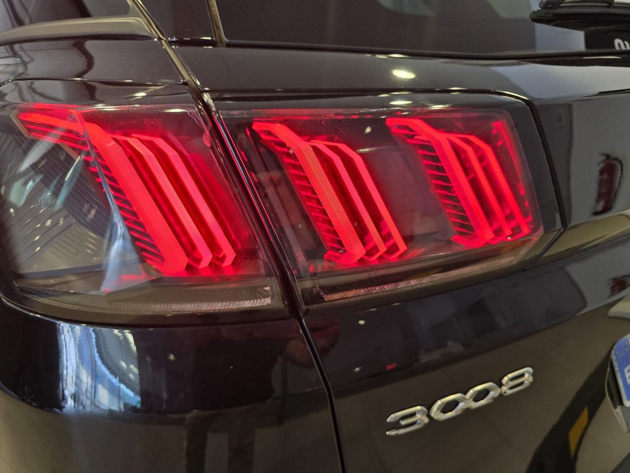 Peugeot 3008 Allure Pack BlueHDi 130 S&S EAT8 - Foto 9