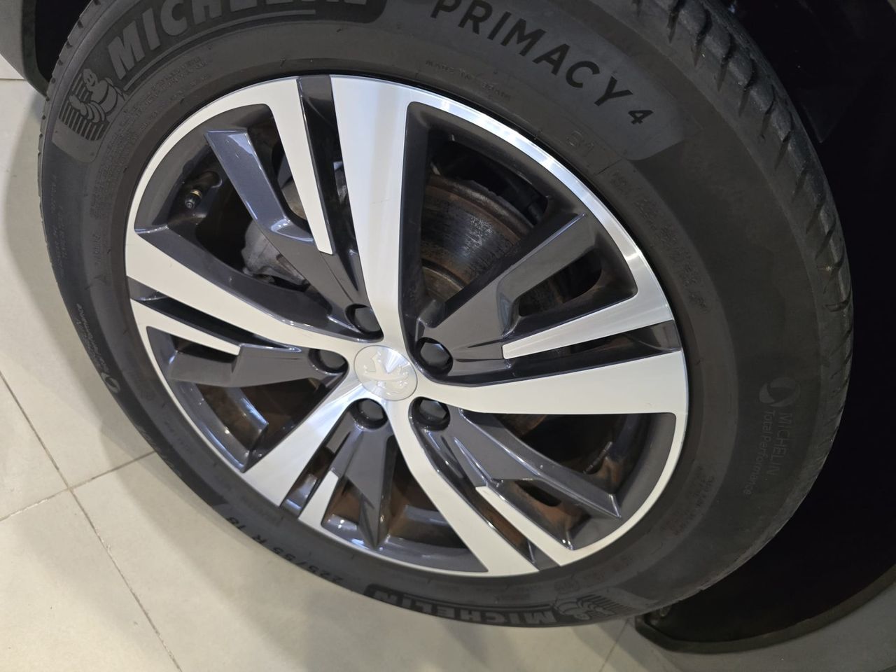 Peugeot 3008 Allure Pack BlueHDi 130 S&S EAT8 - Foto 16