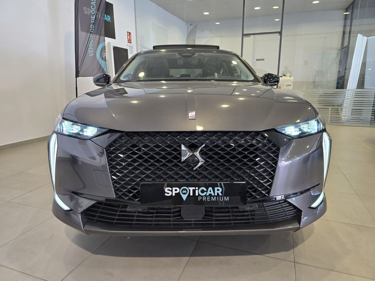 DS DS 4 Performance Line + E-TENSE 225 - Foto 4