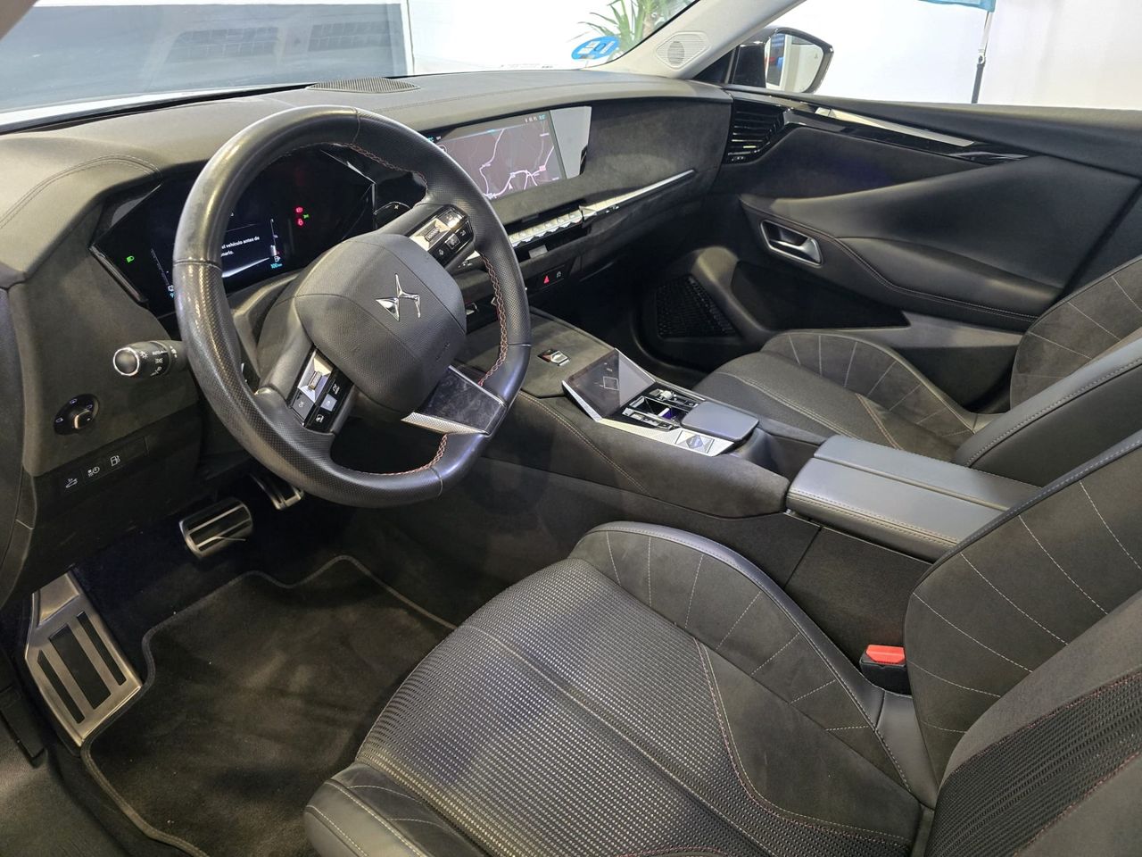 DS DS 4 Performance Line + E-TENSE 225 - Foto 10