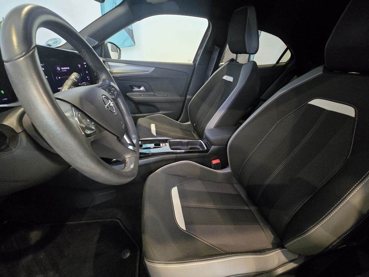 Opel Mokka 1.2 Turbo 96 kW - Foto 14
