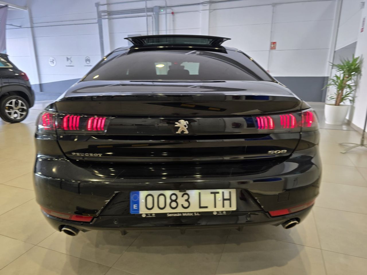 Peugeot 508 GT Pack Hybrid 225 e-EAT8 - Foto 8