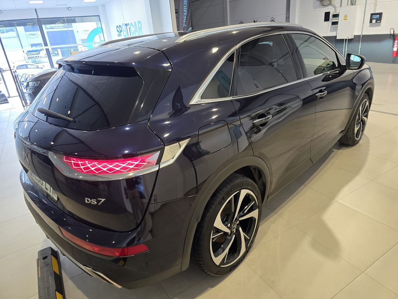 DS DS 7 Crossback PureTech 180 Automático Grand Chic - Foto 9
