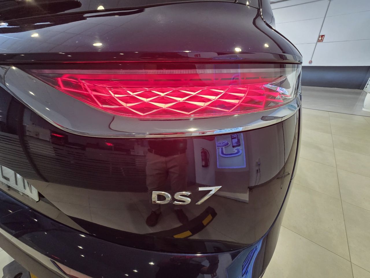 DS DS 7 Crossback PureTech 180 Automático Grand Chic - Foto 19