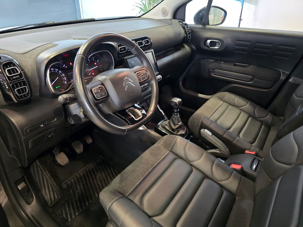 Citroën C3 Aircross PureTech 110 Shine - Foto 9