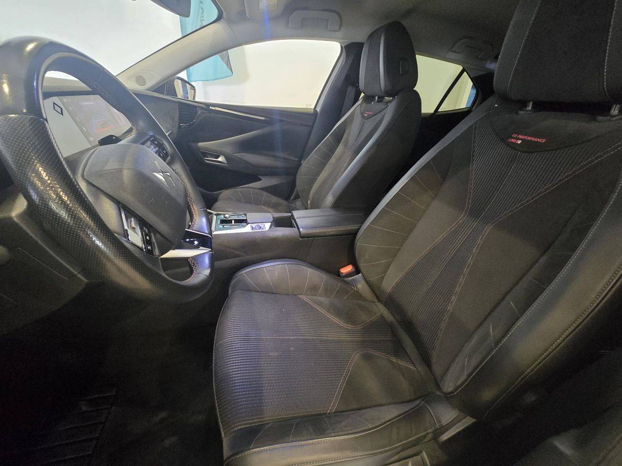 DS DS 4 Performance Line E-TENSE 225 - Foto 14