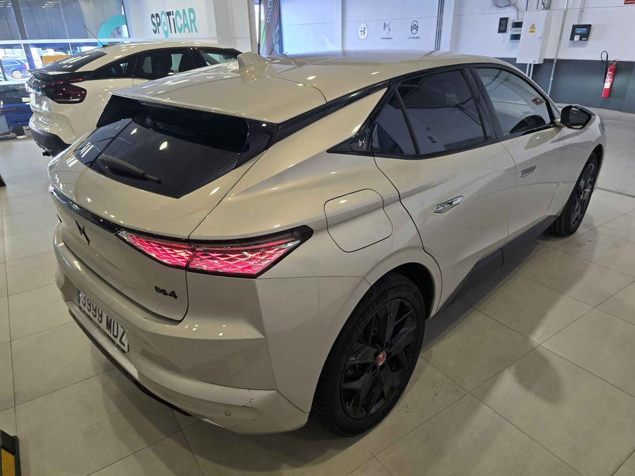DS DS 4 Performance Line E-TENSE 225 - Foto 9