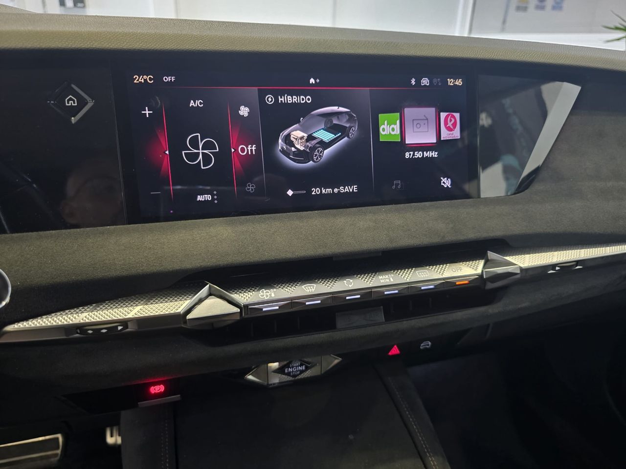DS DS 4 Performance Line E-TENSE 225 - Foto 15