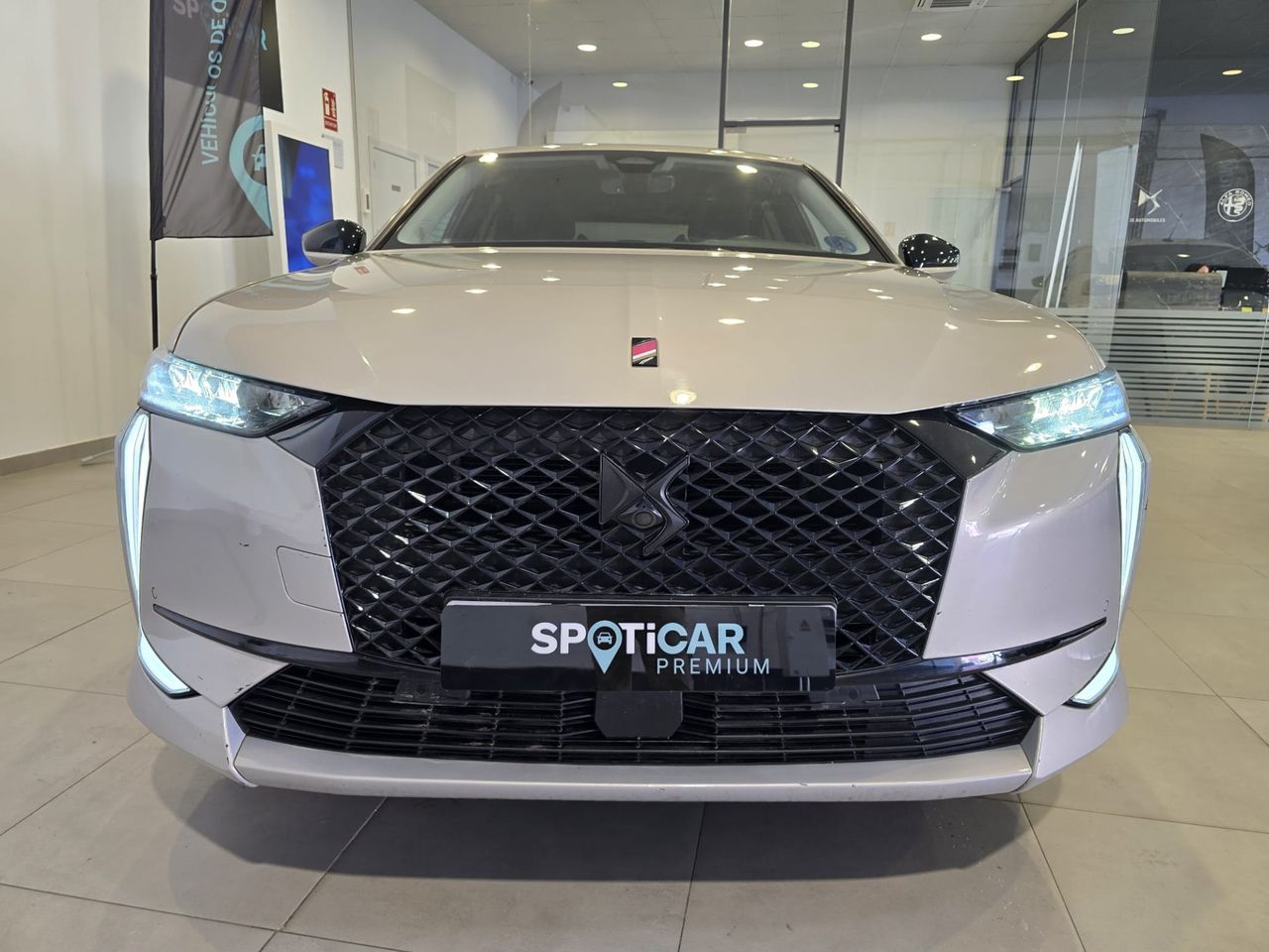 DS DS 4 Performance Line E-TENSE 225 - Foto 4