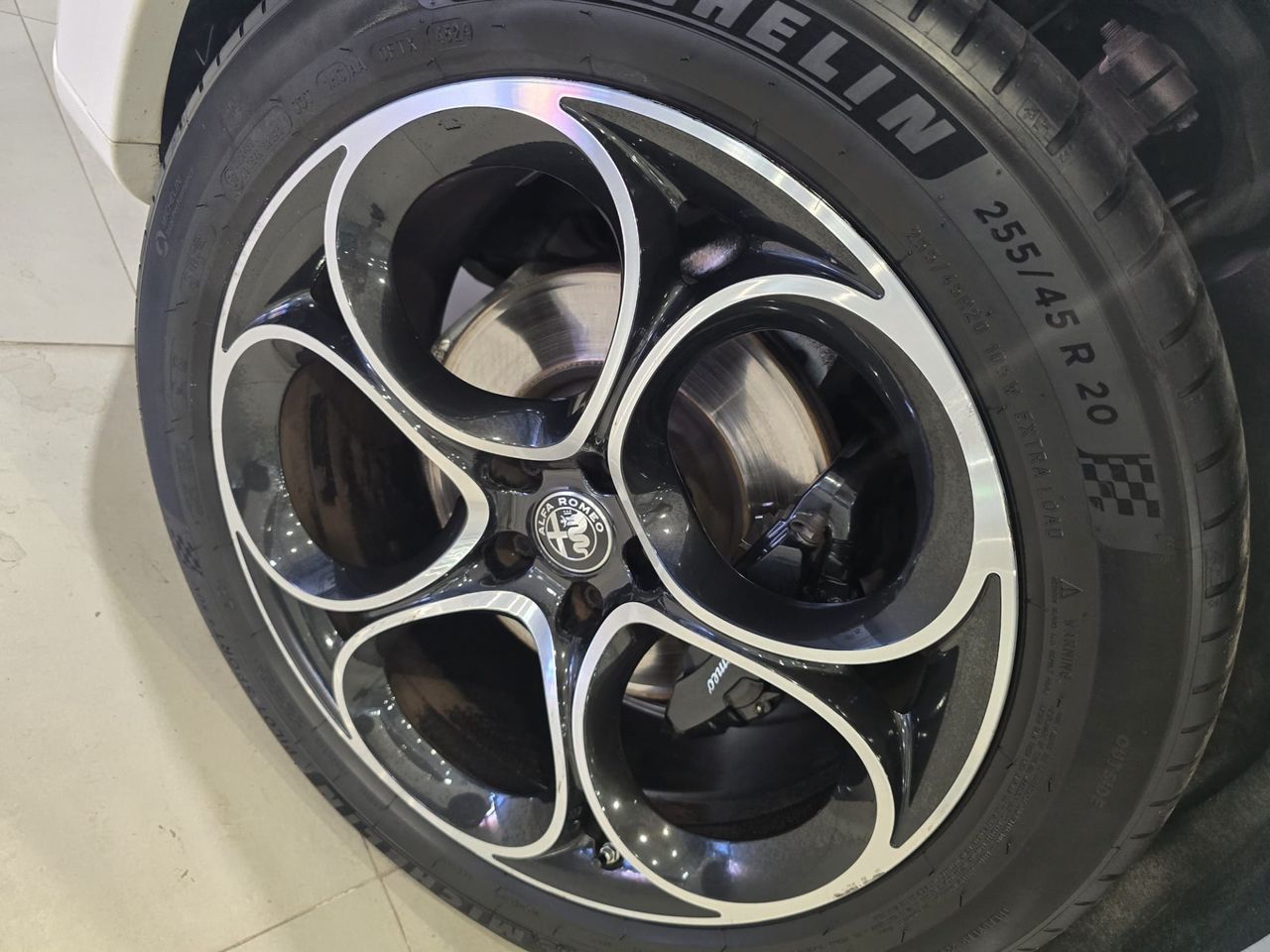 Alfa Romeo Stelvio 2.2 Diesel 154 kW - Foto 16