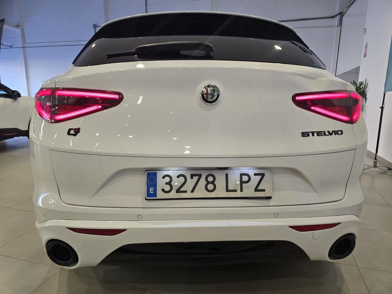 Alfa Romeo Stelvio 2.2 Diesel 154 kW - Foto 7