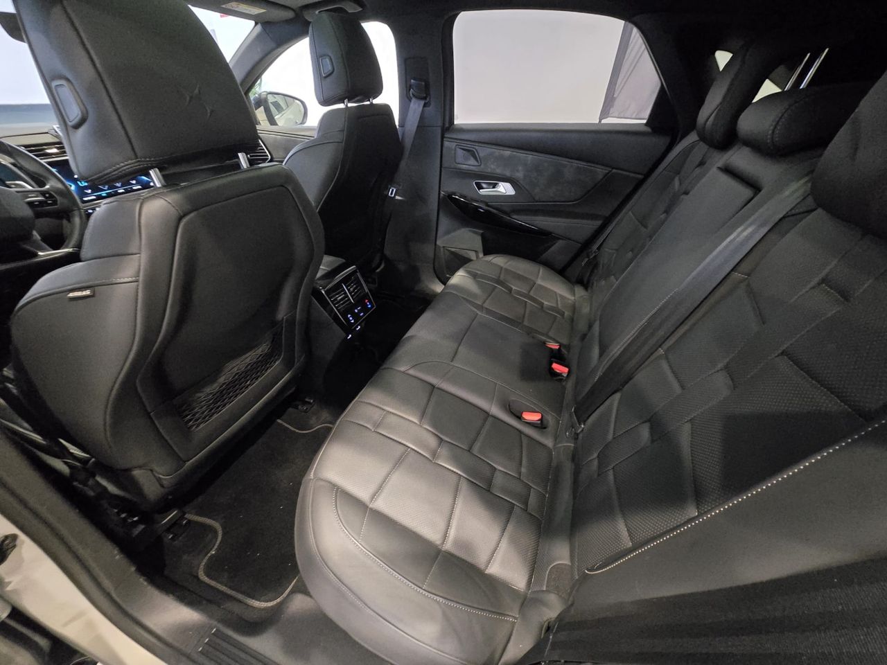 DS DS 7 Crossback E-TENSE 4x4 Grand Chic - Foto 11