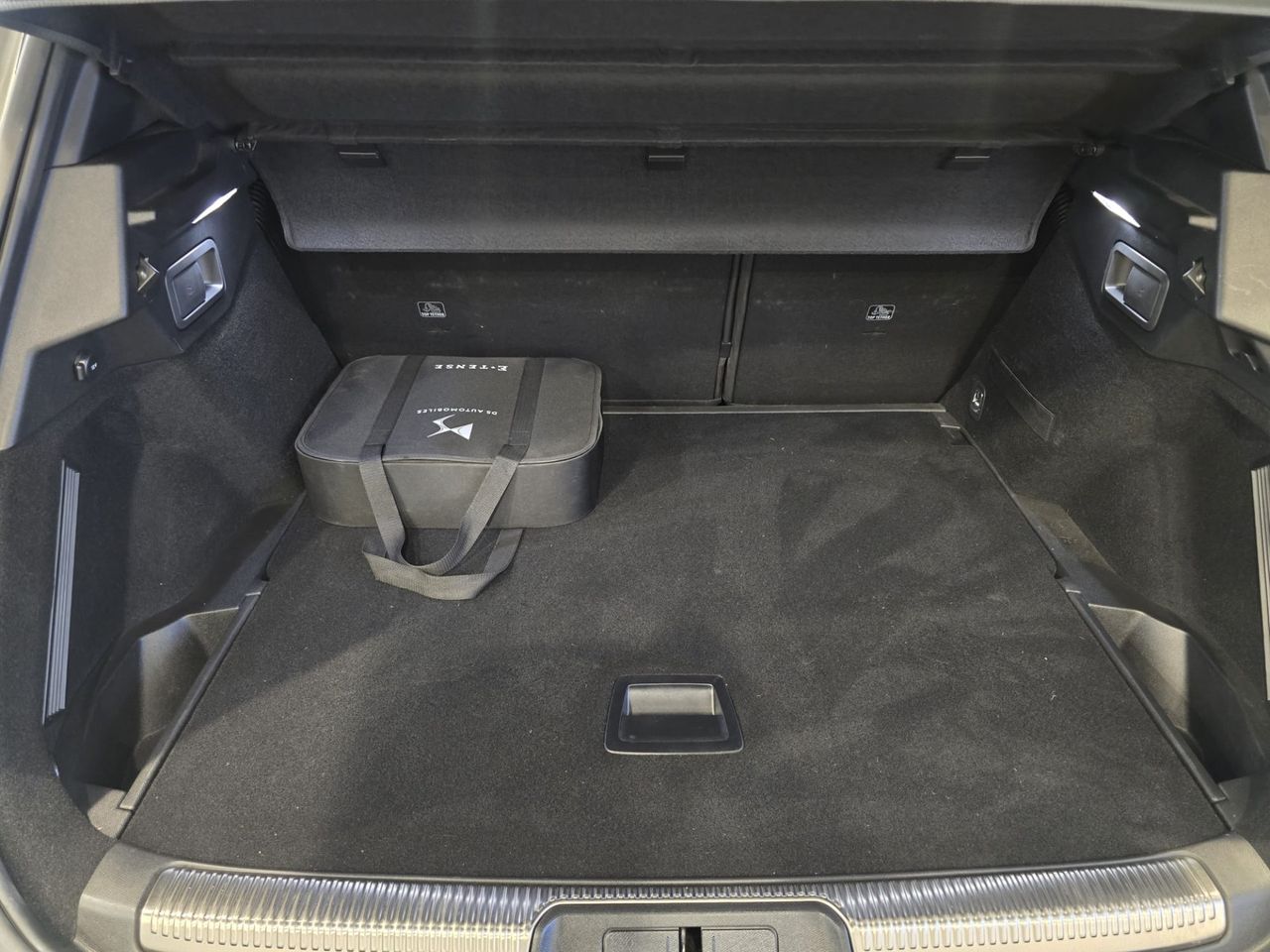 DS DS 7 Crossback E-TENSE 4x4 Grand Chic - Foto 18