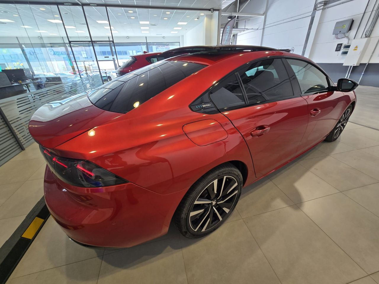 Peugeot 508 GT Hybrid 225 e-EAT8 - Foto 6