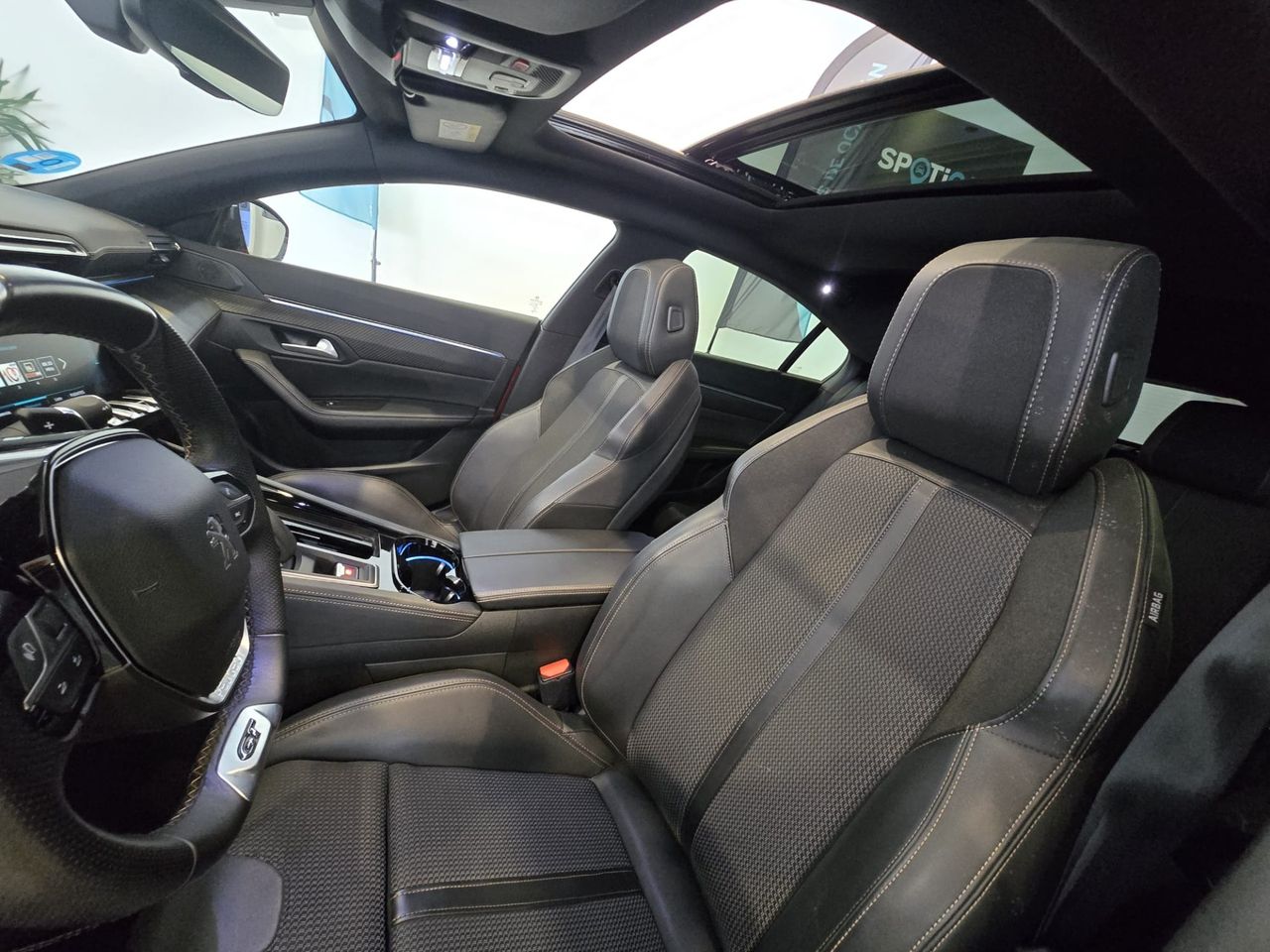 Peugeot 508 GT Hybrid 225 e-EAT8 - Foto 13