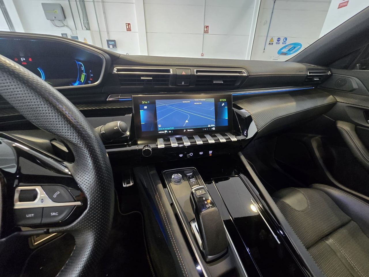 Peugeot 508 GT Hybrid 225 e-EAT8 - Foto 16
