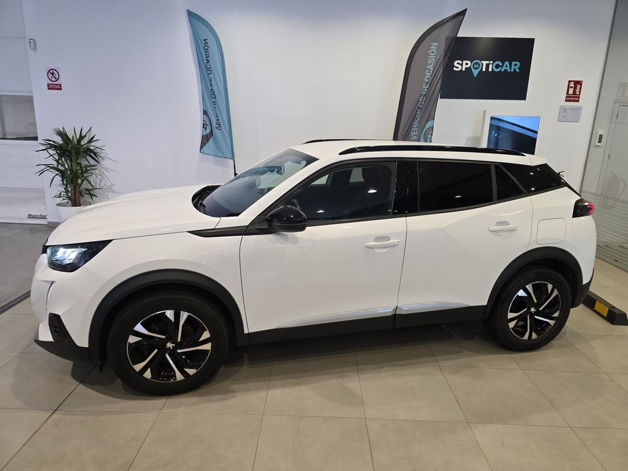 Peugeot 2008 Allure BlueHDi 110 - Foto 4