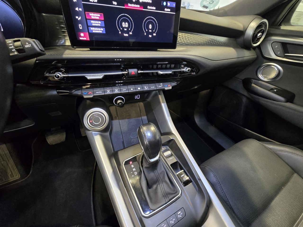 Alfa Romeo Tonale 1.6 Diesel 130 TCT Sprint - Foto 16