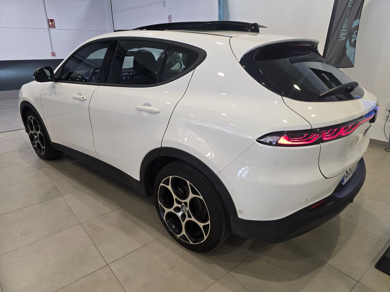 Alfa Romeo Tonale 1.6 Diesel 130 TCT Sprint - Foto 12