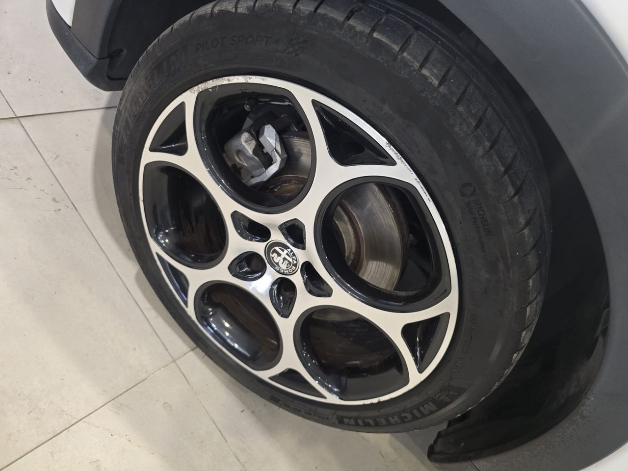 Alfa Romeo Tonale 1.6 Diesel 130 TCT Sprint - Foto 20