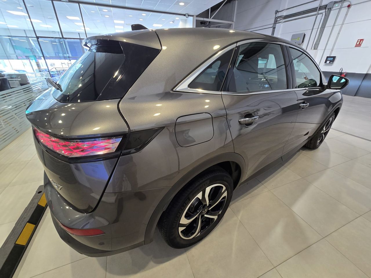 DS DS 7 Bastille BlueHDi 130 Aut. - Foto 11