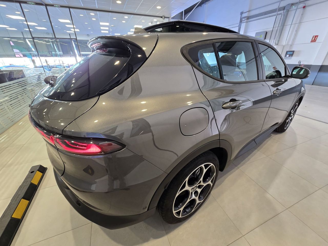 Alfa Romeo Tonale 1.6 Diesel 130 TCT Sprint - Foto 7
