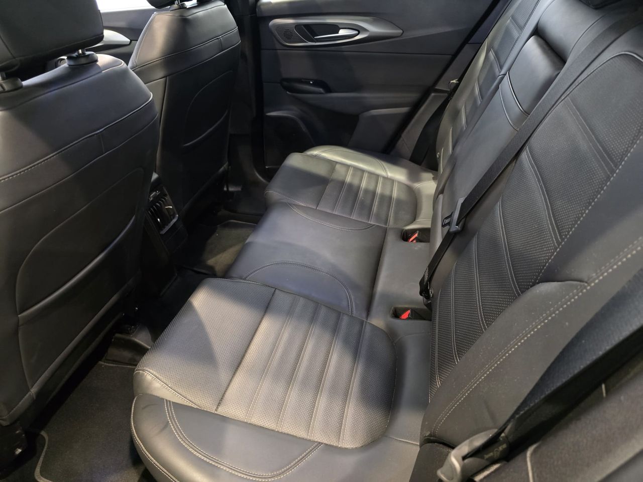 Alfa Romeo Tonale 1.6 Diesel 130 TCT Sprint - Foto 13