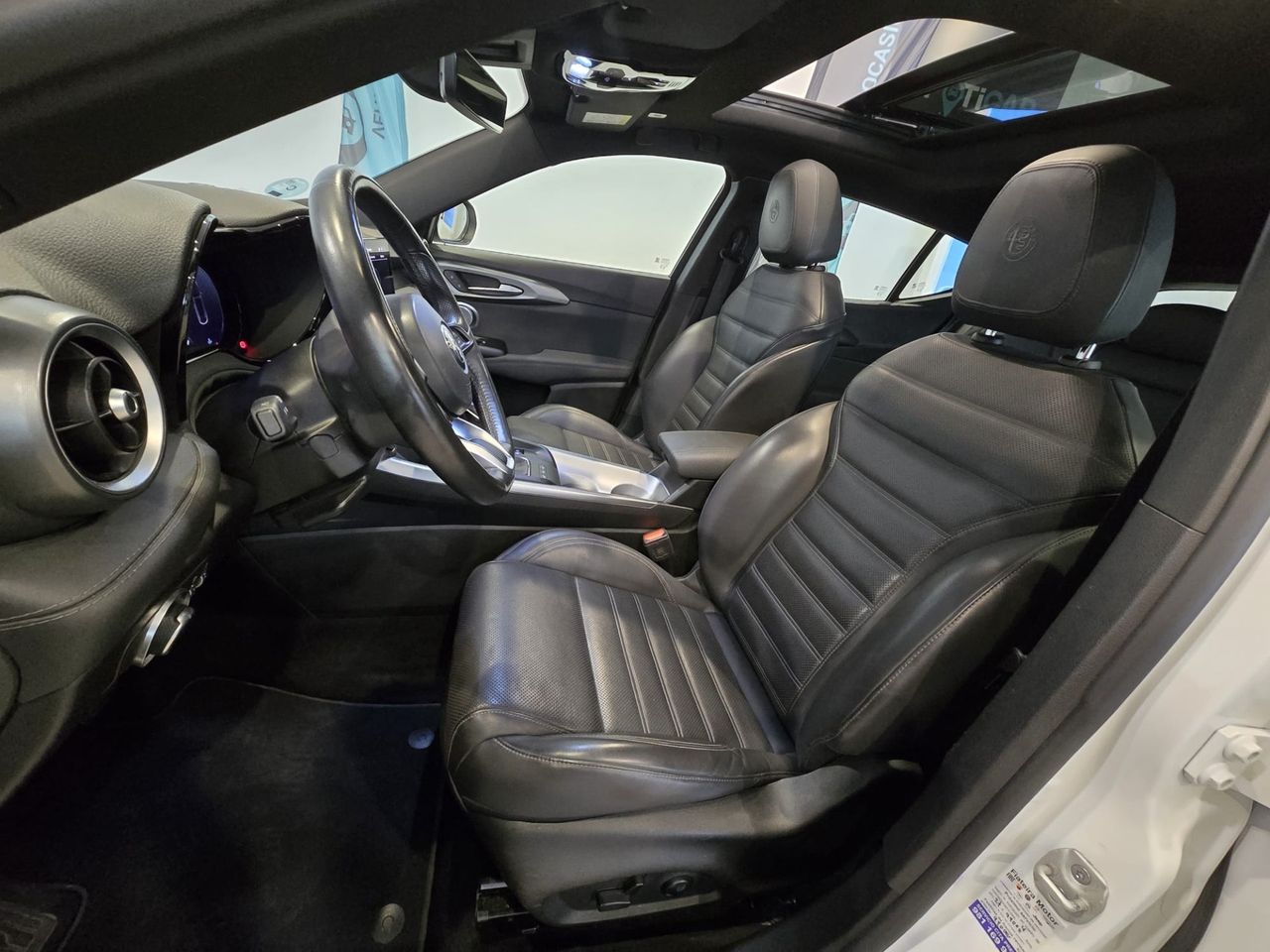 Alfa Romeo Tonale 1.6 Diesel 130 TCT Sprint - Foto 13