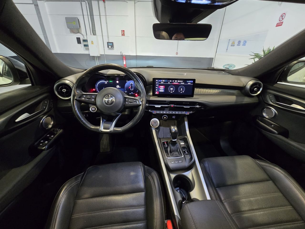 Alfa Romeo Tonale 1.6 Diesel 130 TCT Sprint - Foto 9