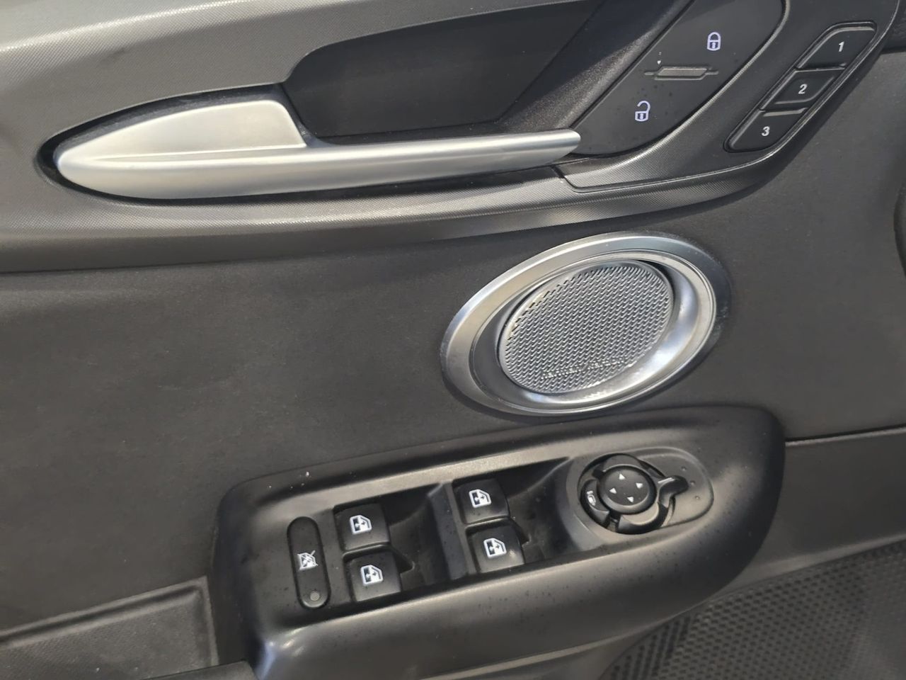Alfa Romeo Tonale 1.6 Diesel 130 TCT Sprint - Foto 17