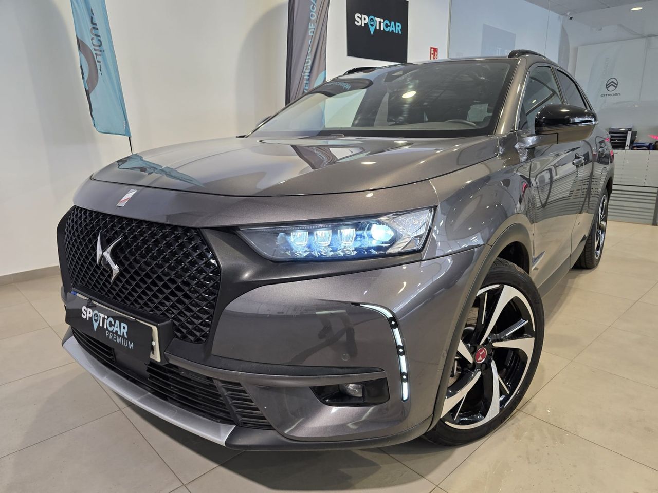 DS DS 7 Crossback E-TENSE 300 4x4 Performance Line + - Foto 3