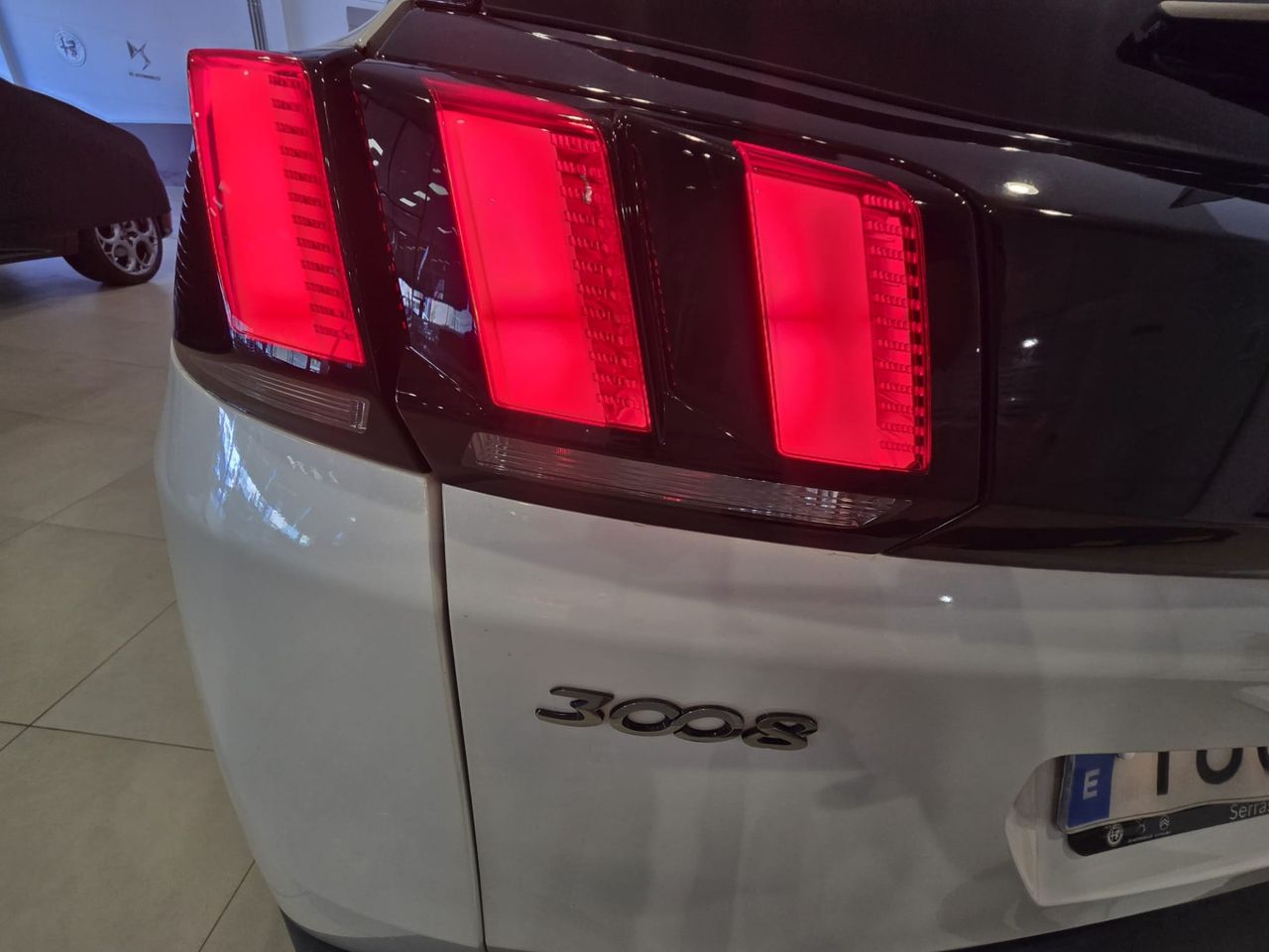Peugeot 3008 GT Line BlueHDi 130 S&S EAT8 - Foto 15