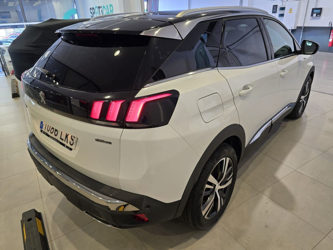 Peugeot 3008 GT Line BlueHDi 130 S&S EAT8 - Foto 9