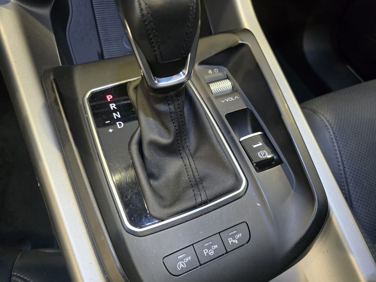 Alfa Romeo Tonale 1.6 Diesel 130 TCT Veloce - Foto 16