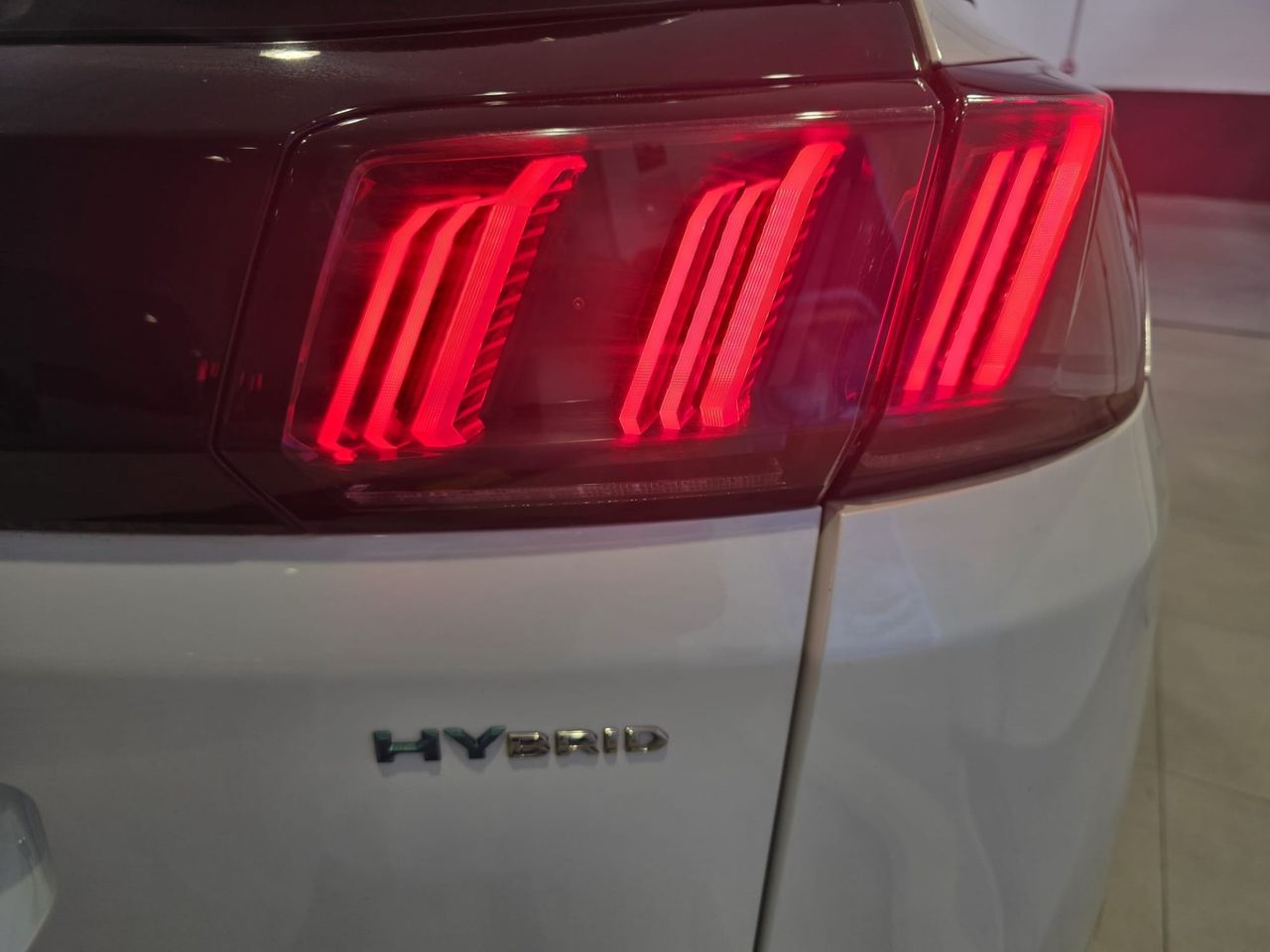 Peugeot 3008 GT Pack Hybrid 225 e-EAT8 - Foto 18