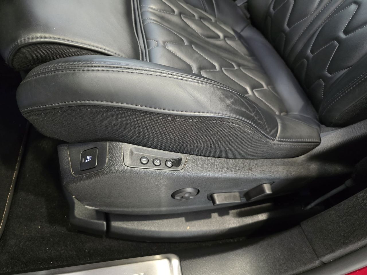 Peugeot 3008 GT Pack Hybrid 225 e-EAT8 - Foto 17