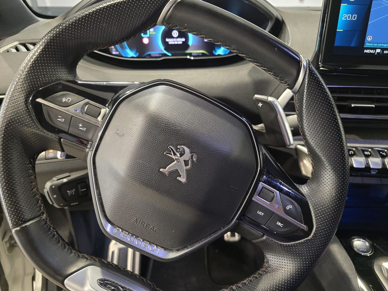 Peugeot 3008 GT Hybrid 225 e-EAT8 - Foto 19
