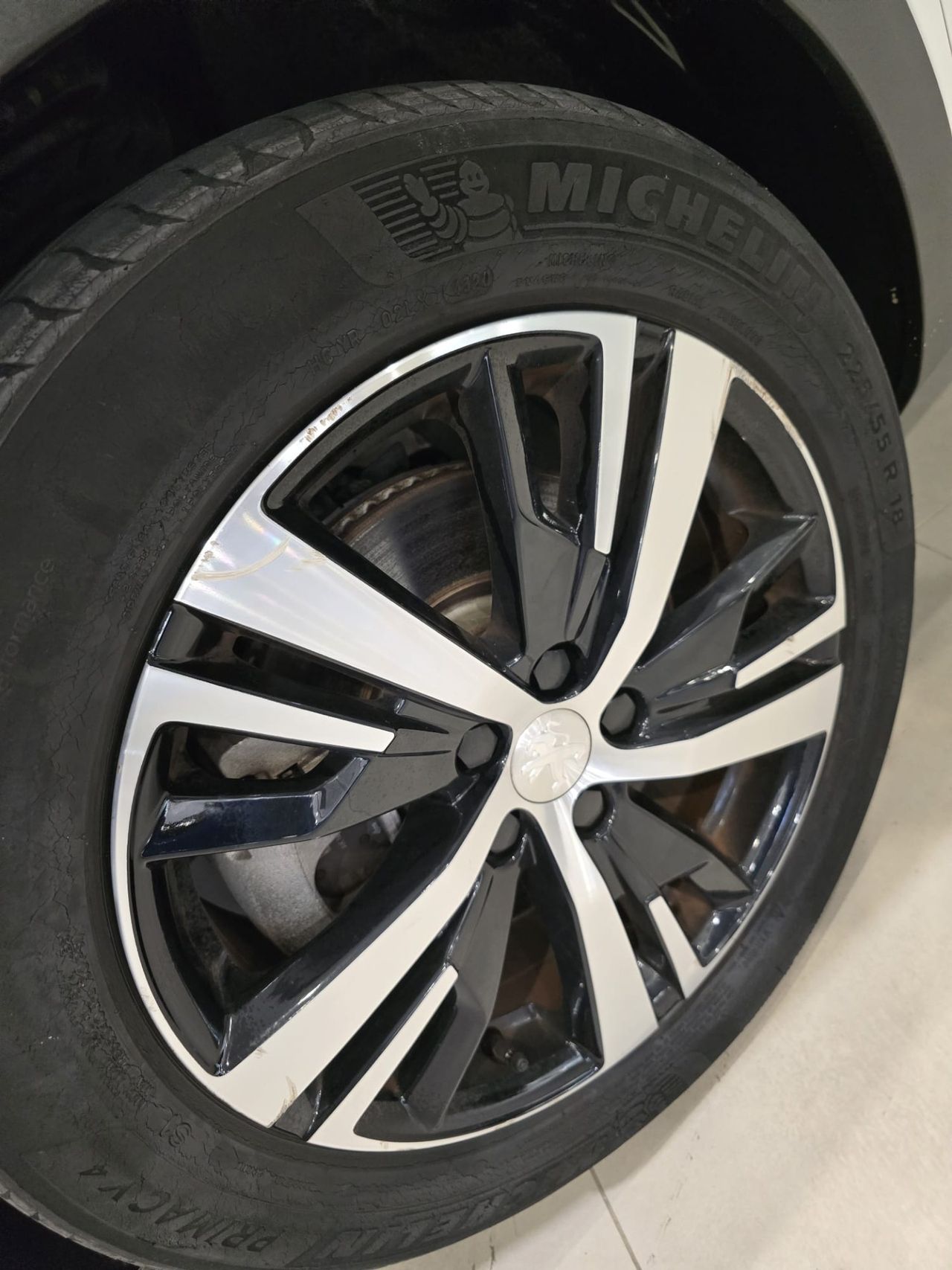 Peugeot 3008 GT Hybrid 225 e-EAT8 - Foto 17