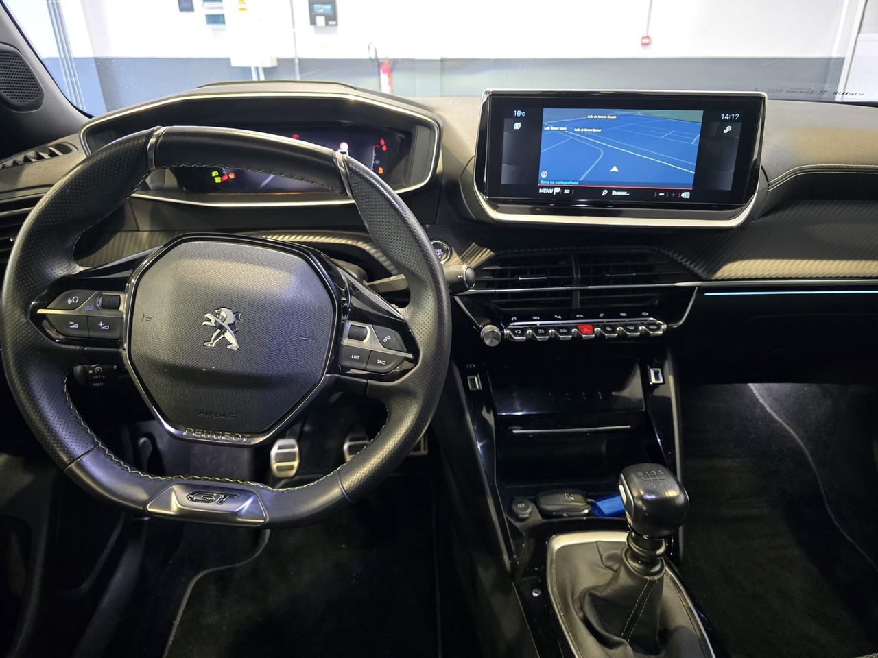 Peugeot 2008 GT PureTech 130 - Foto 14