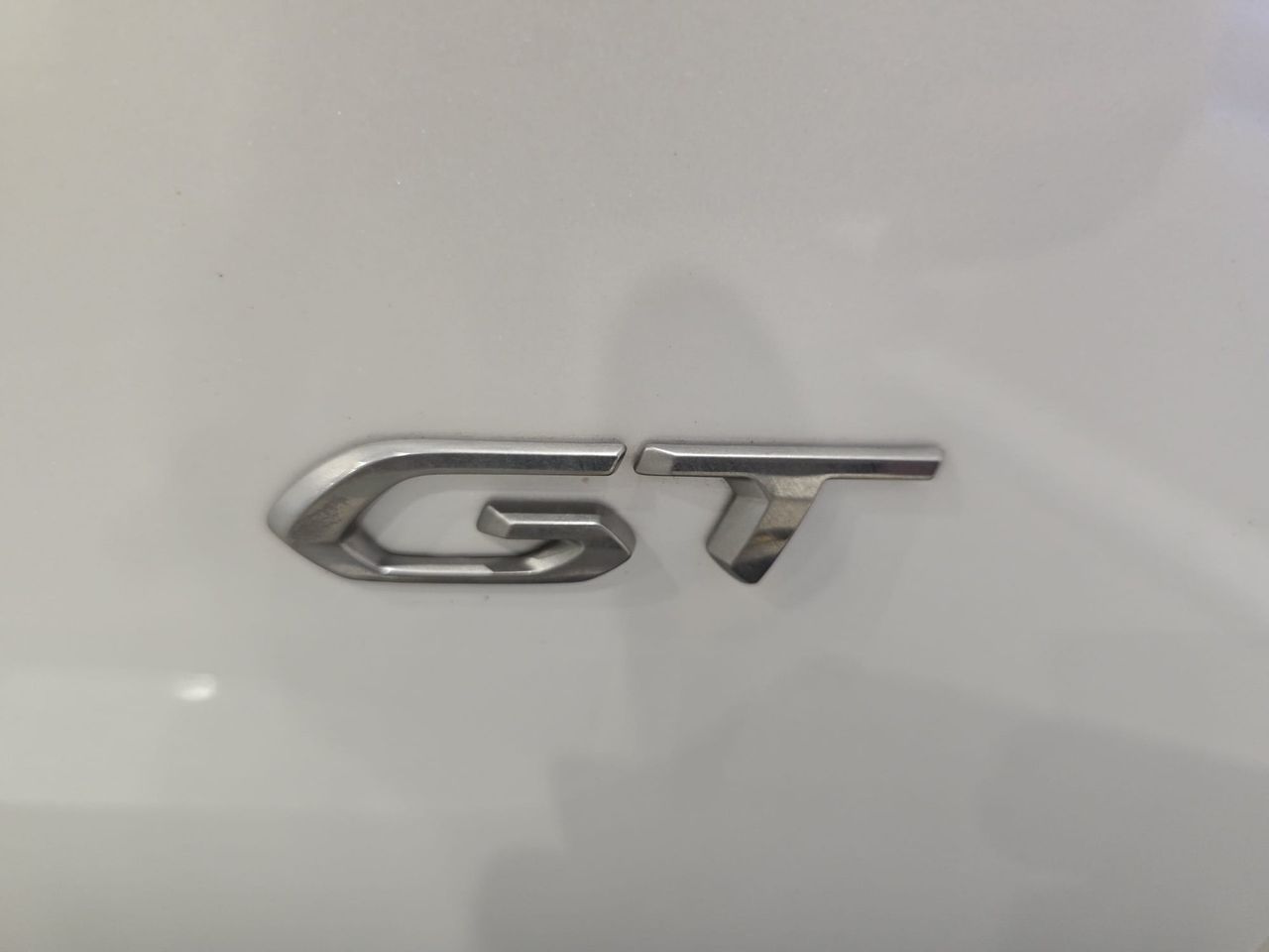 Peugeot 2008 GT PureTech 130 - Foto 20