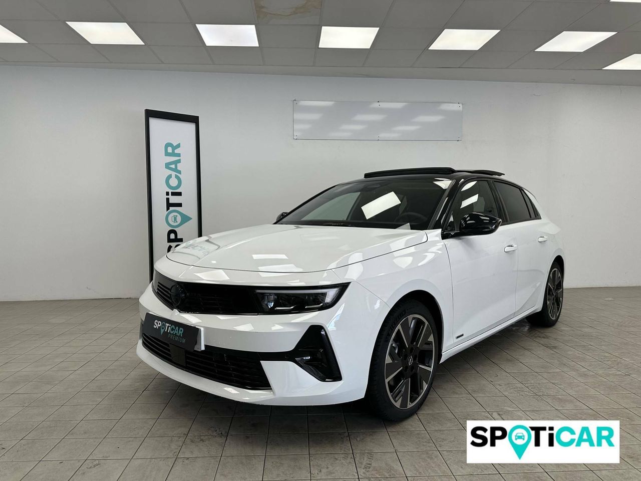 Opel astra 2024 spoticar  de segunda mano - opel astra 2023 /