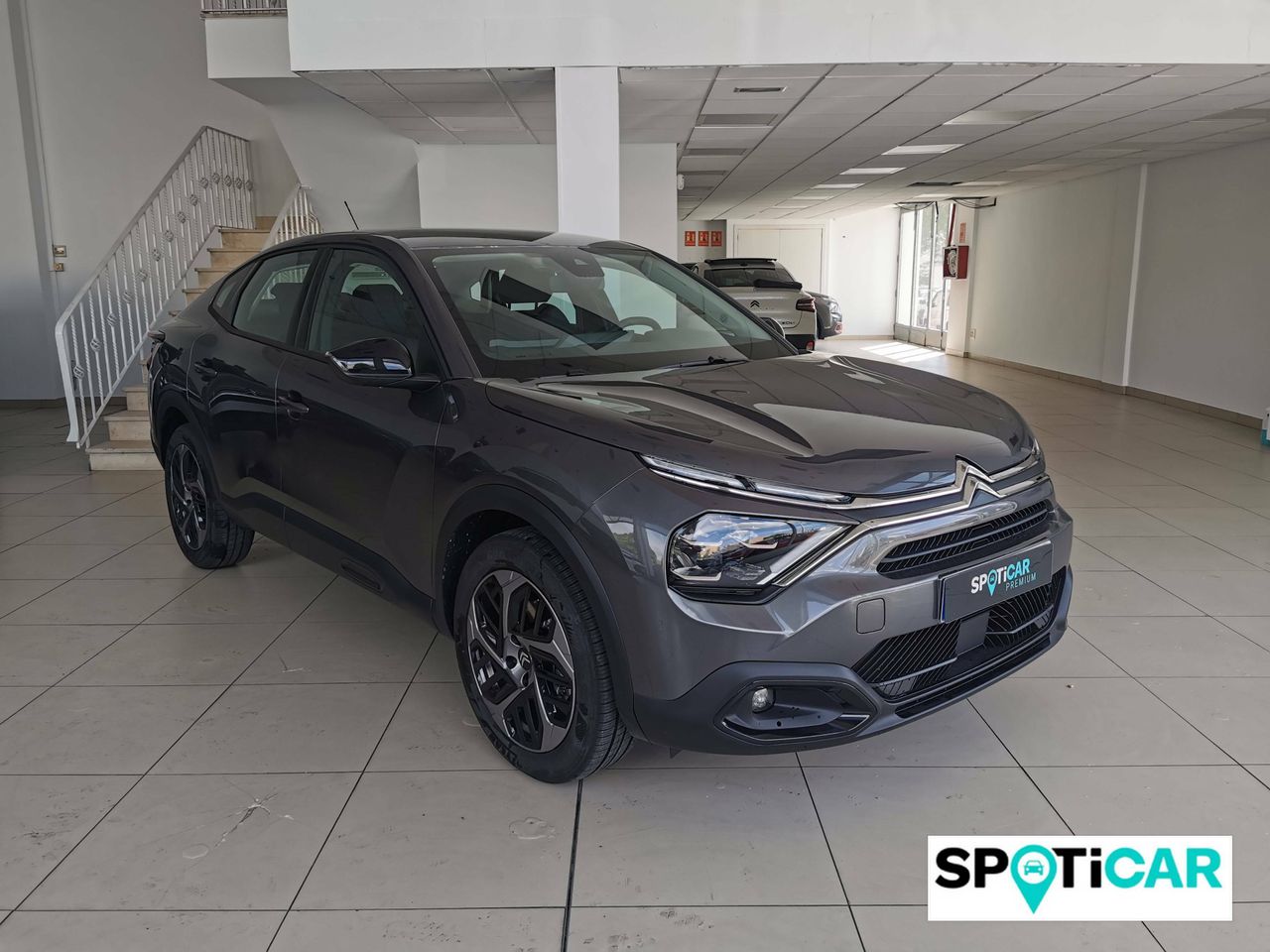 citroën c4 x 2024 / foto grande (3)