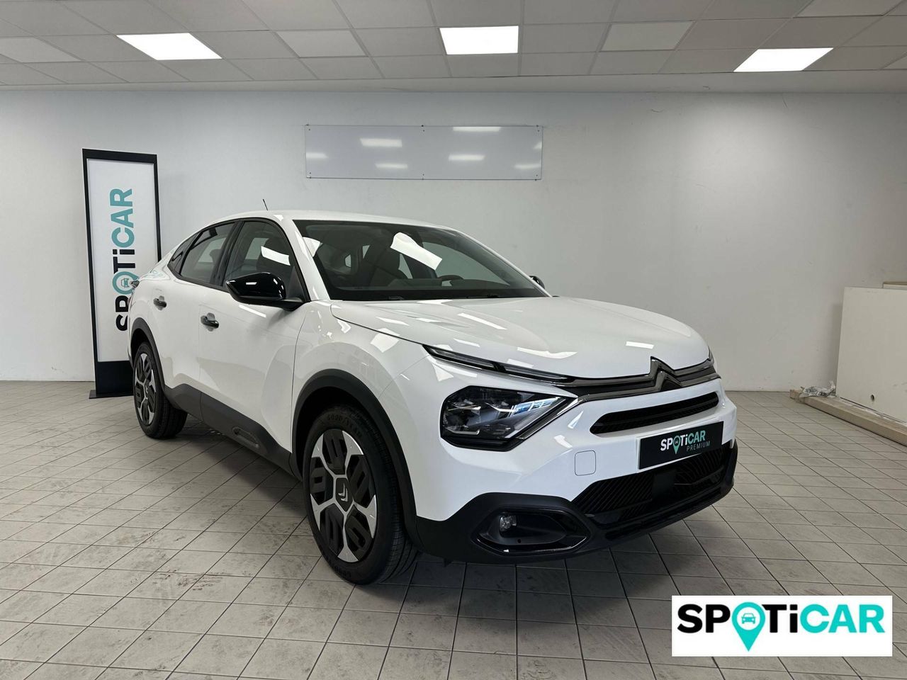 citroën c4 x 2024 / foto grande (3)