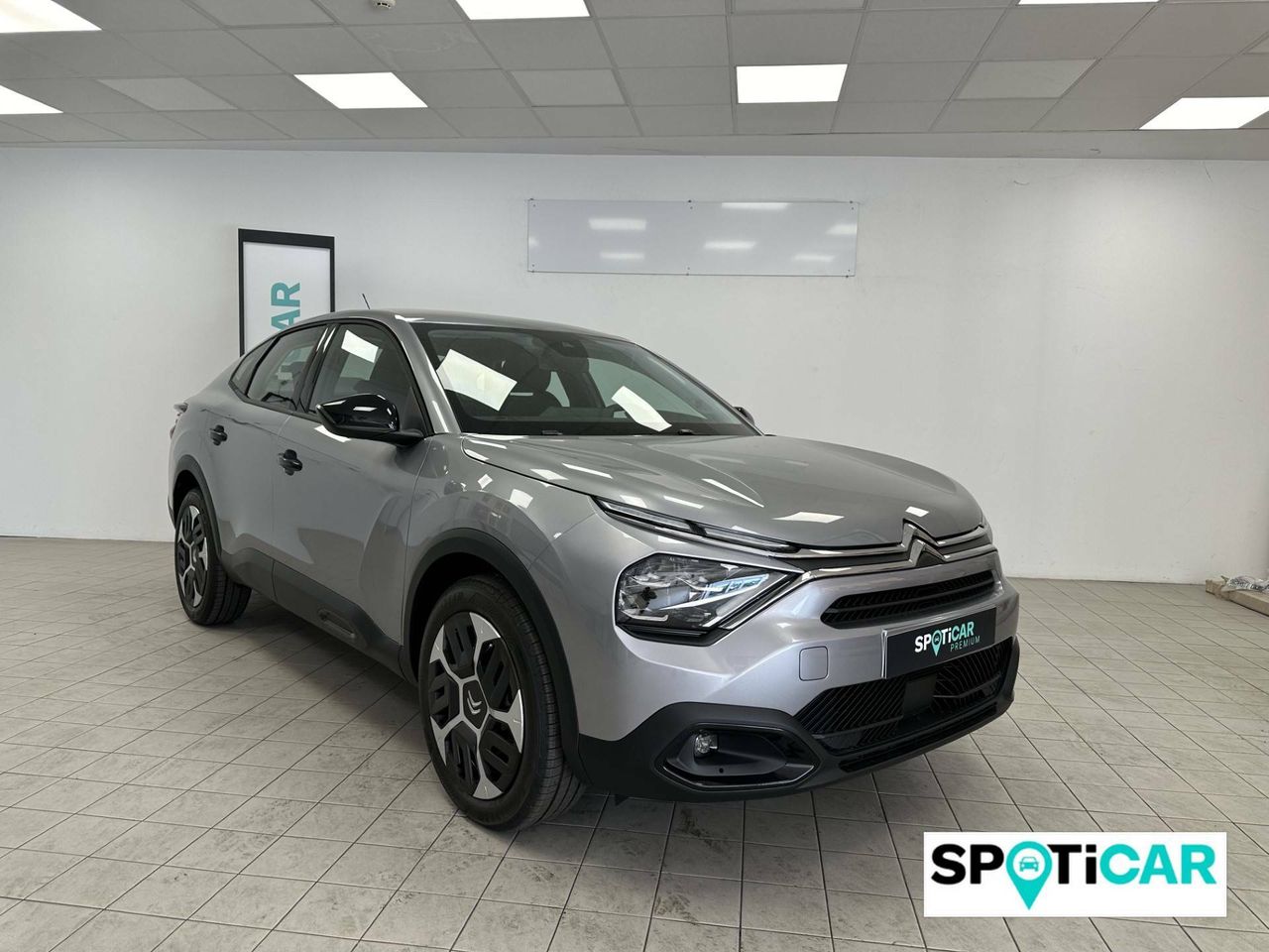 citroën c4 x 2024 / foto grande (3)